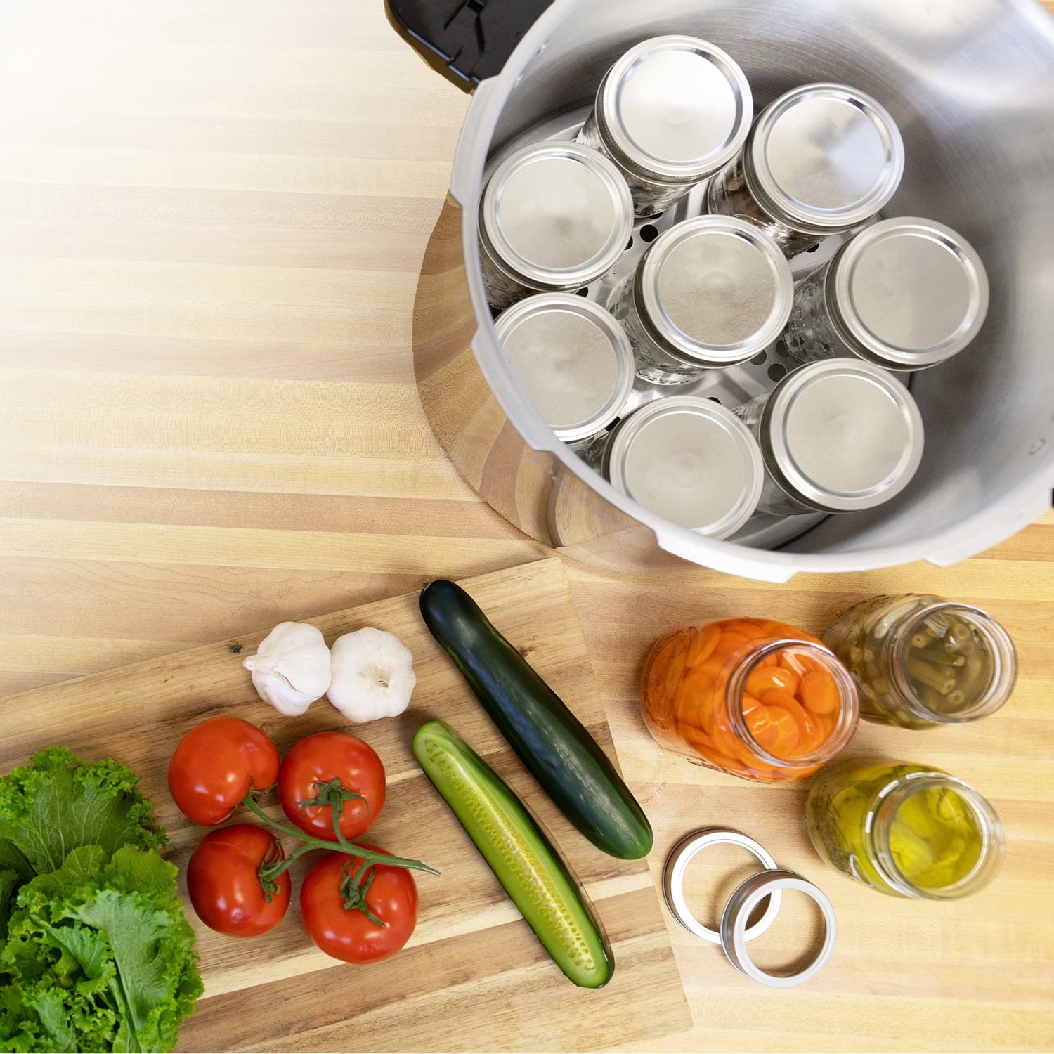nesco-24-qt-pressure-canner-polished-aluminum-with-easy-grip-handles-0cd6e2-03.jpg