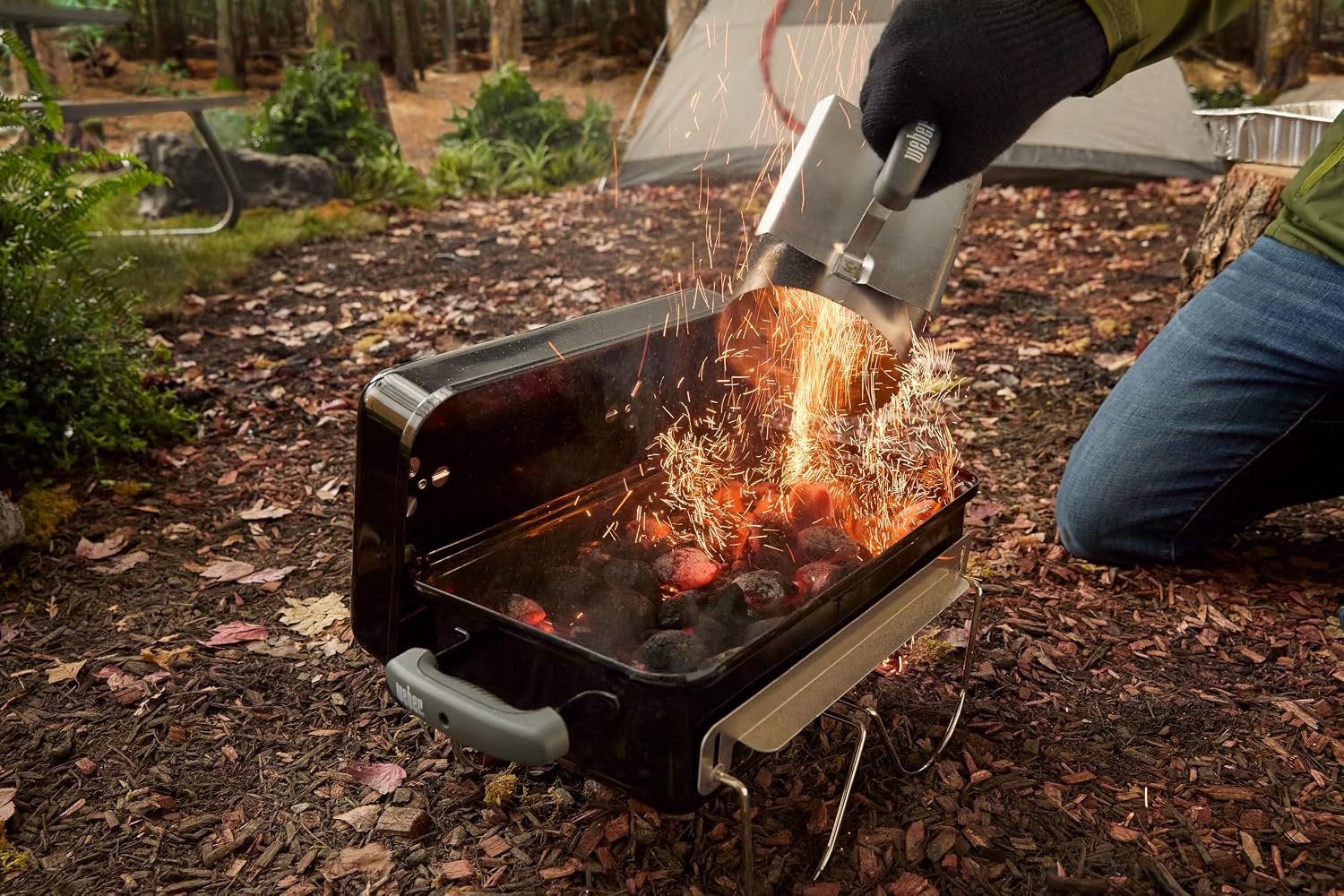 weber-go-anywhere-portable-charcoal-grill-3e71ca-04.jpg