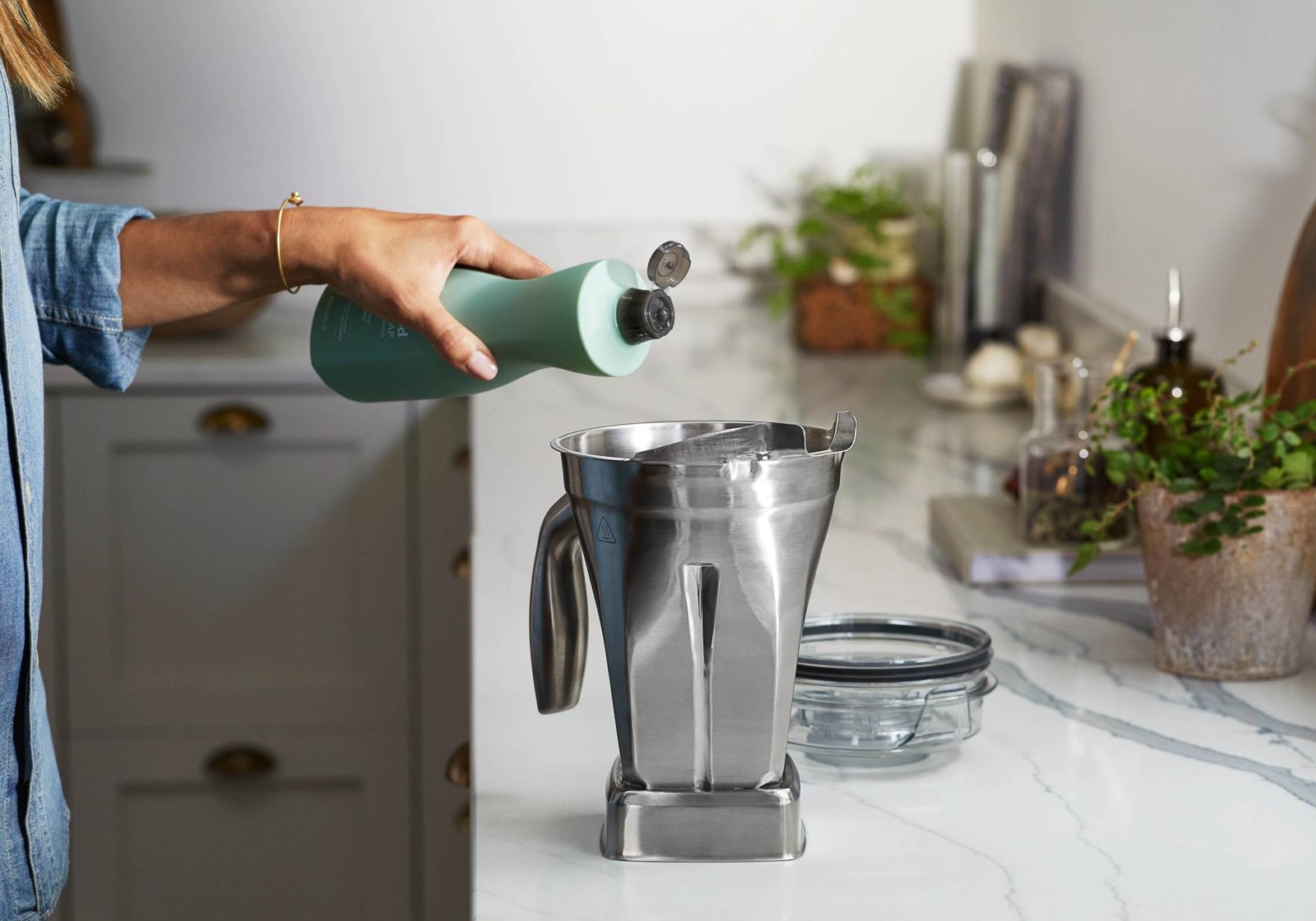 vitamix-48-oz-stainless-steel-blender-container-with-self-detect-47d618-11.jpg