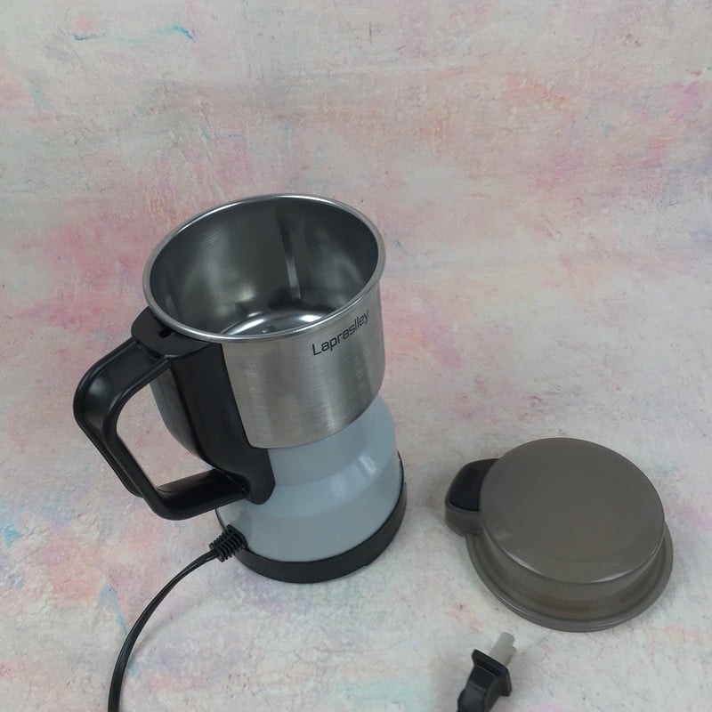 lapraslley-electric-coffee-grinder-with-one-button-operation-825343-03.jpg