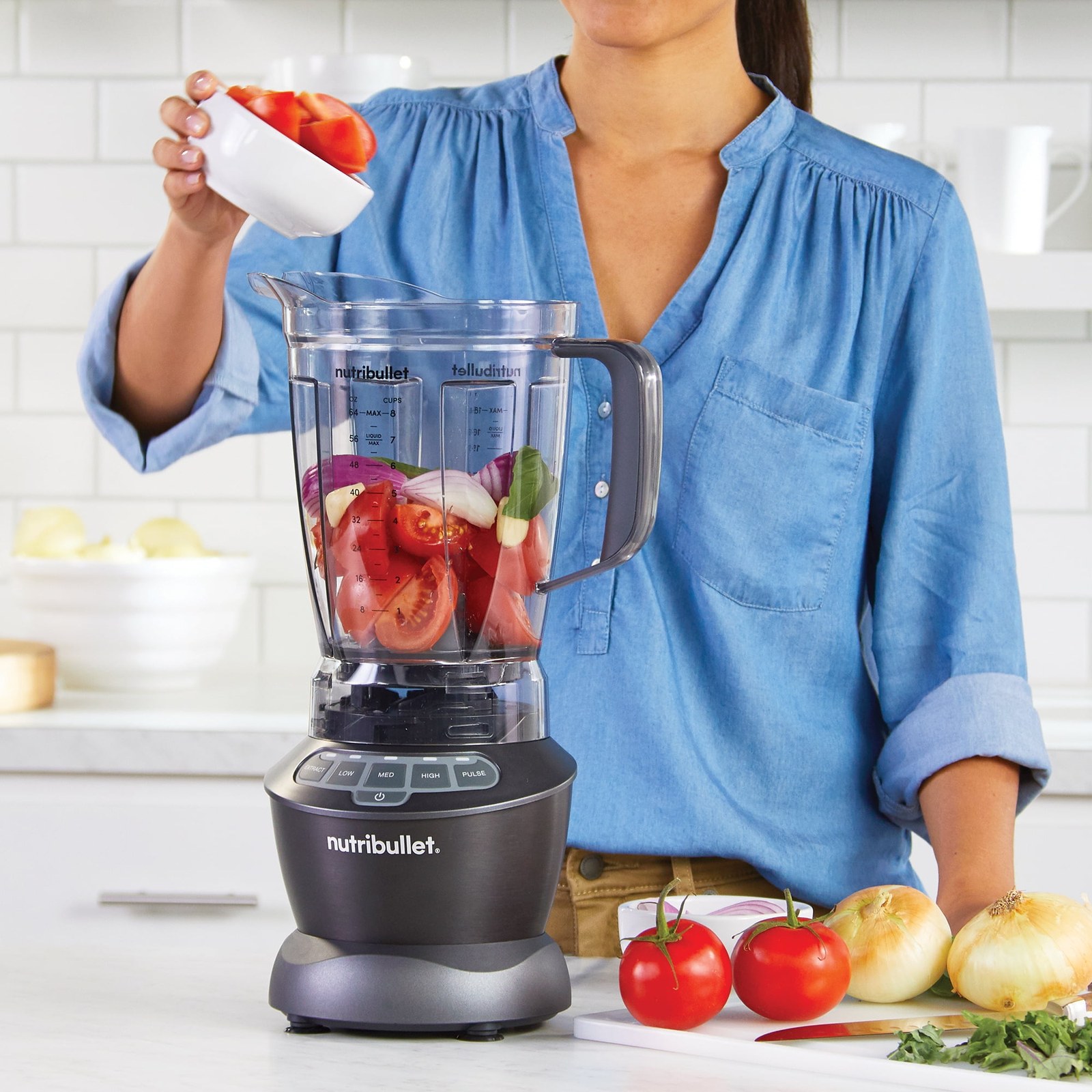nutribullet-full-size-blender-combo-nbf50500-1200-watts-64-oz-dark-grey-d0c127-05.jpg