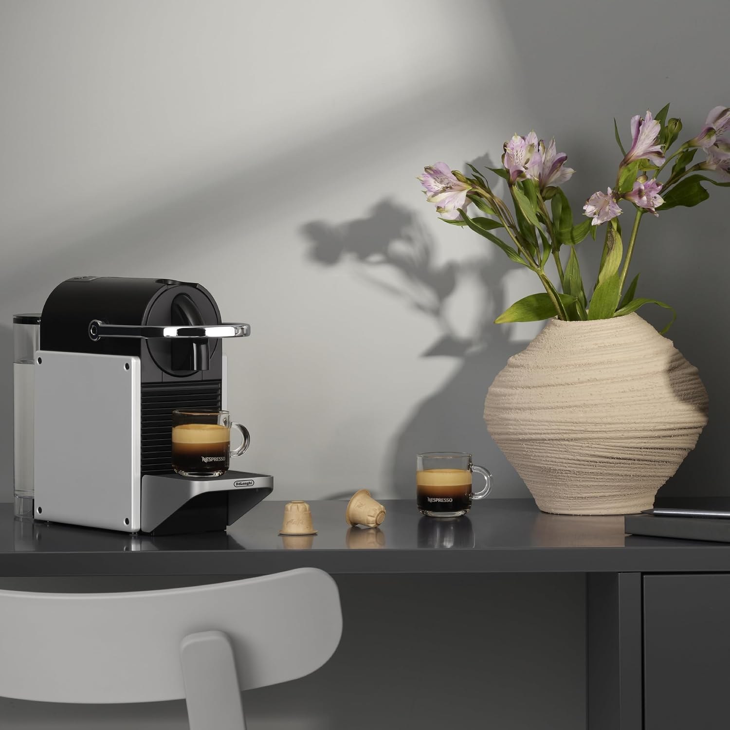 nespresso-pixie-aluminum-espresso-machine-by-de-longhi-d11f6b-01.jpg